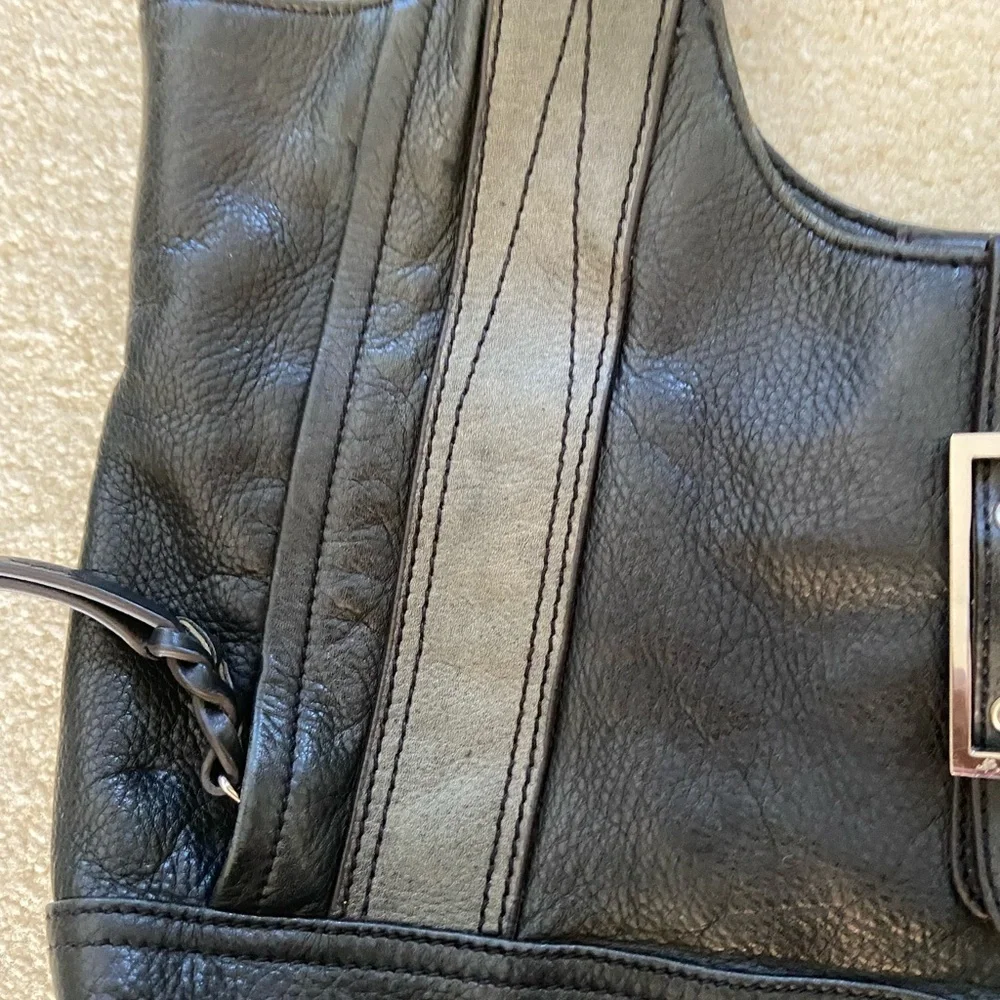 B Makovsky leather shoulder bag,black/gray with silver hardware, animal print